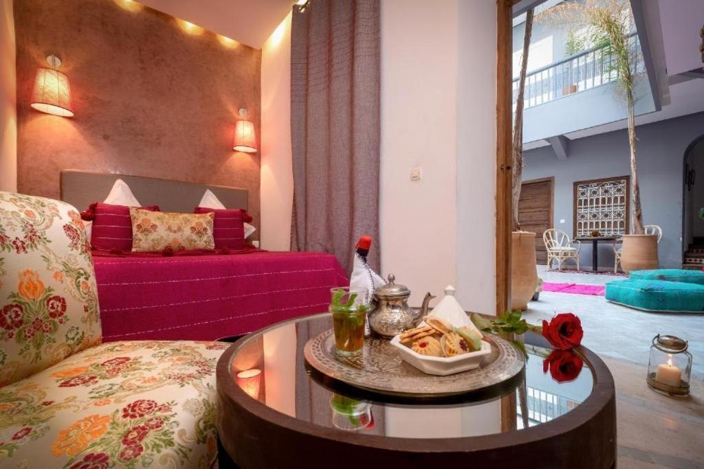 Couette-café Annexe36 *